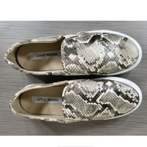 Steve Madden Women Natural Snake Ellen Slip-On Sneaker Lifestyle Sneakers